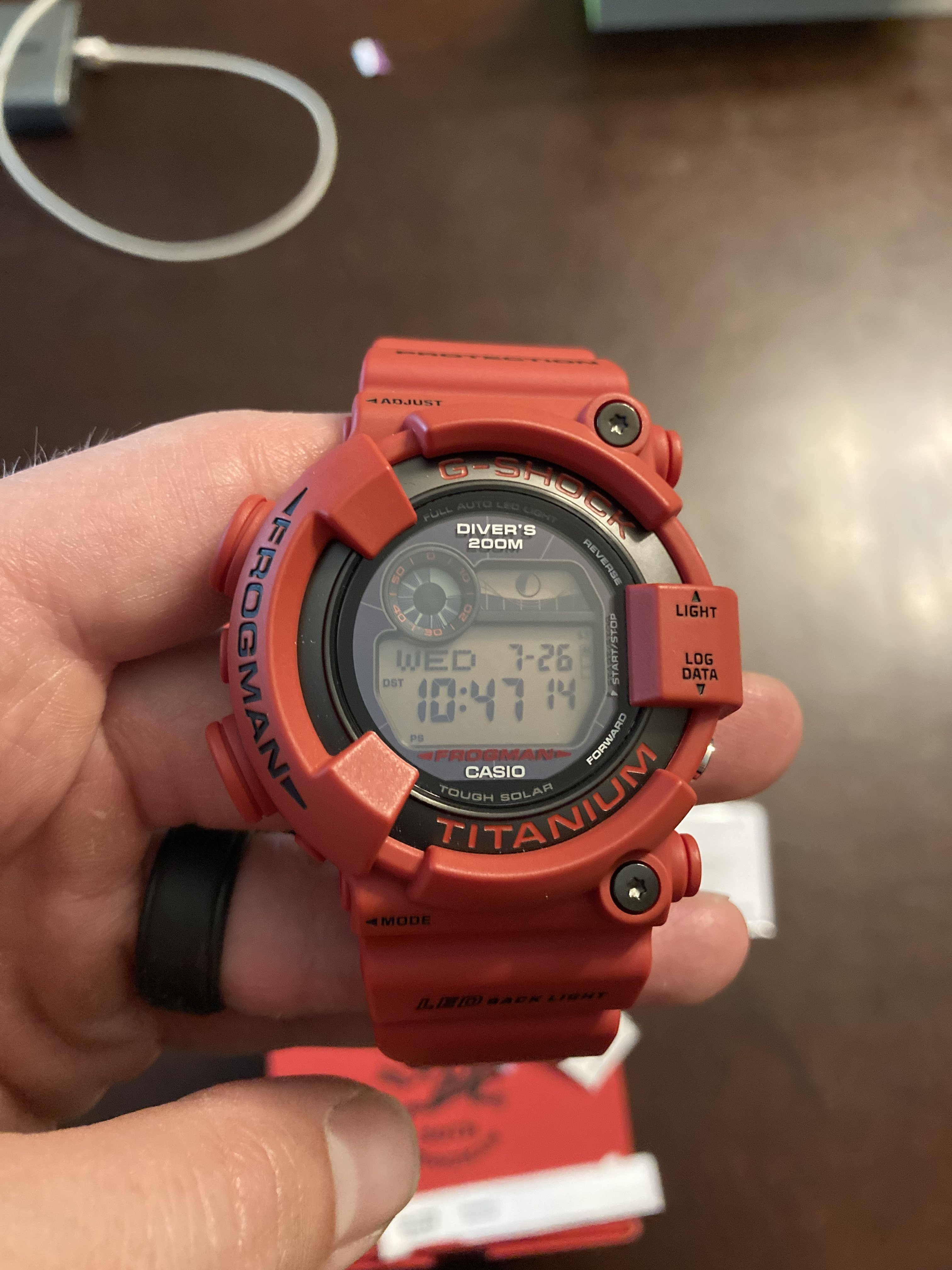 Red frogman g discount shock