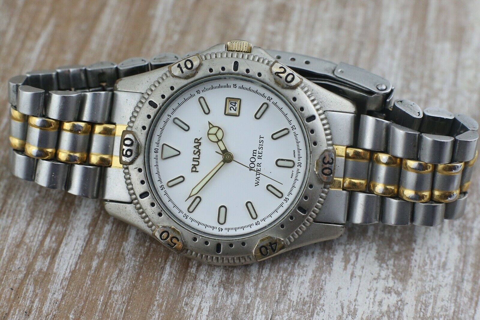 Pulsar V732-X052 Quartz Men's Watch | WatchCharts Marketplace