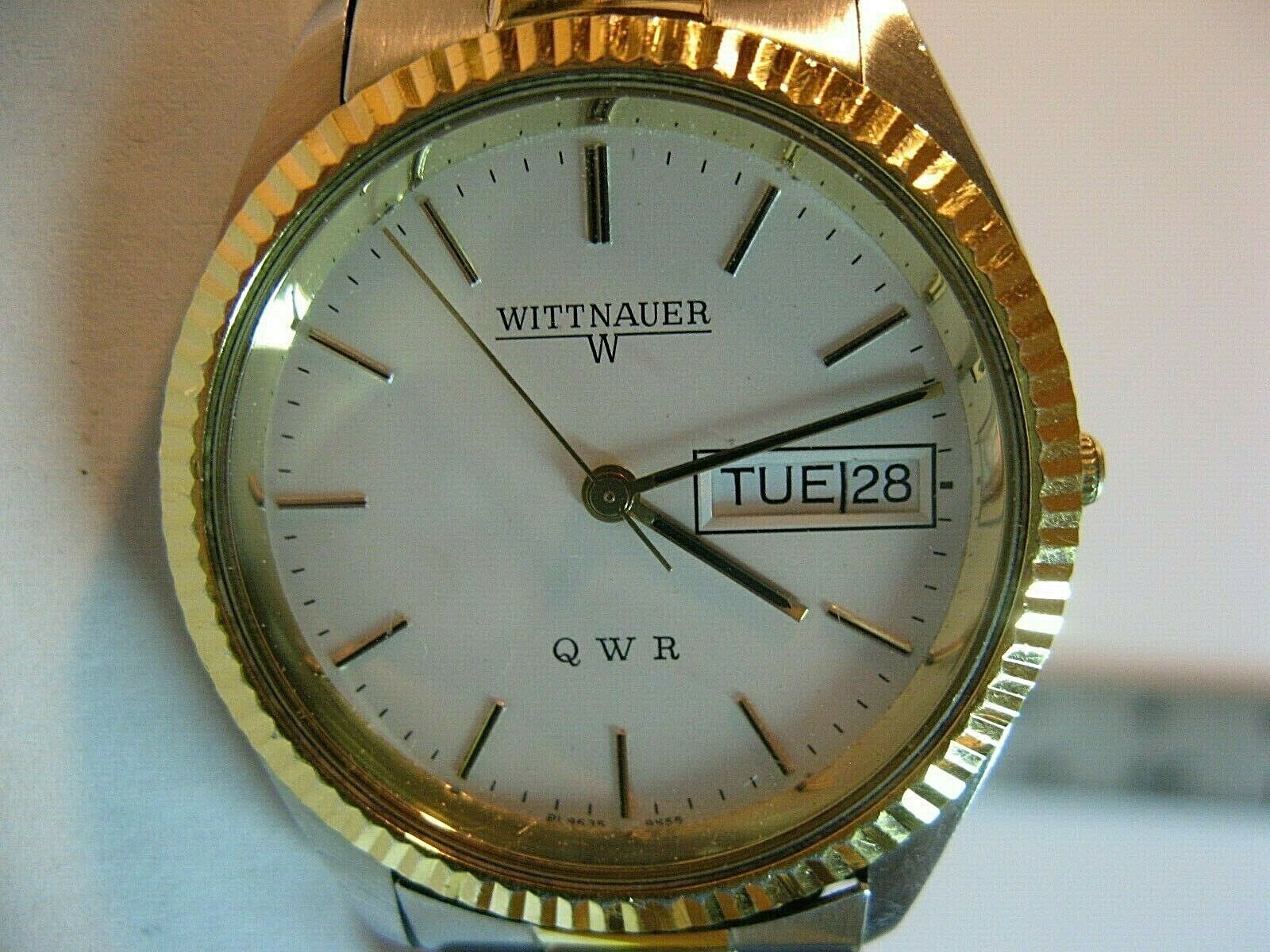 Vintage WITTNAUER men's automatic watch day/date D11KAS/2