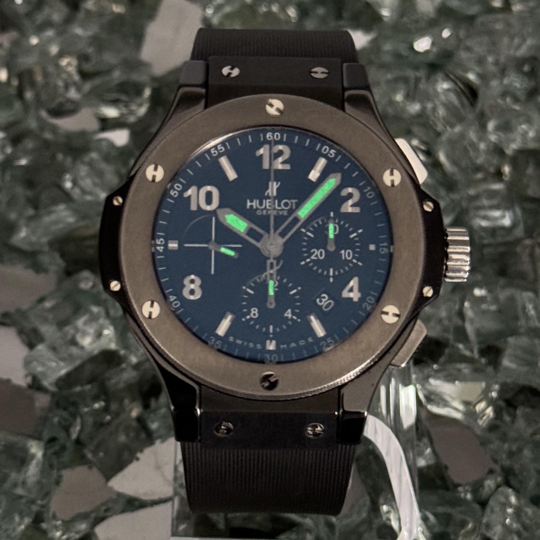 Hublot on sale 582 888