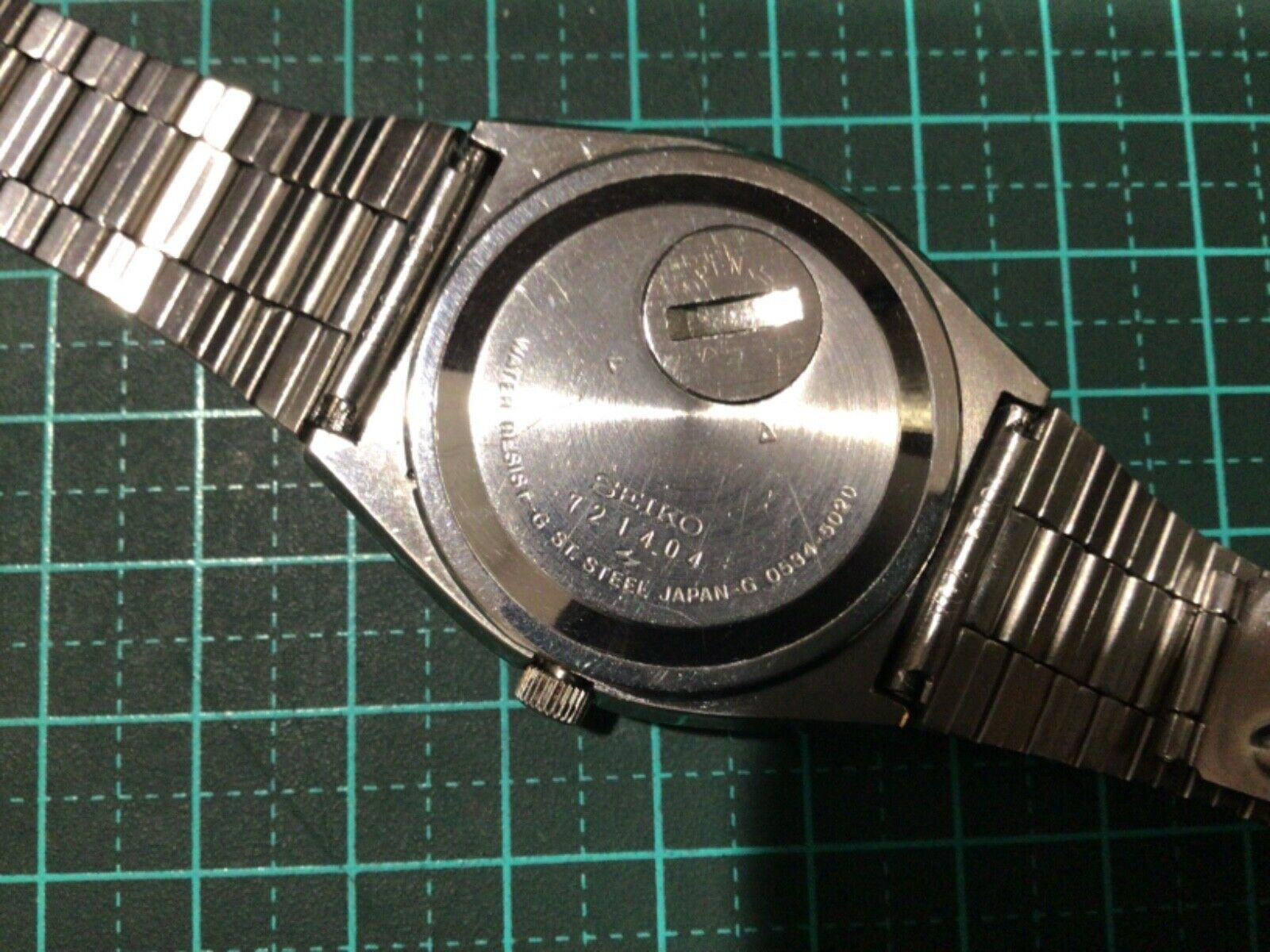 Vintage Seiko 0534-5020 Lc Lcd Digital Quartz Watch | WatchCharts