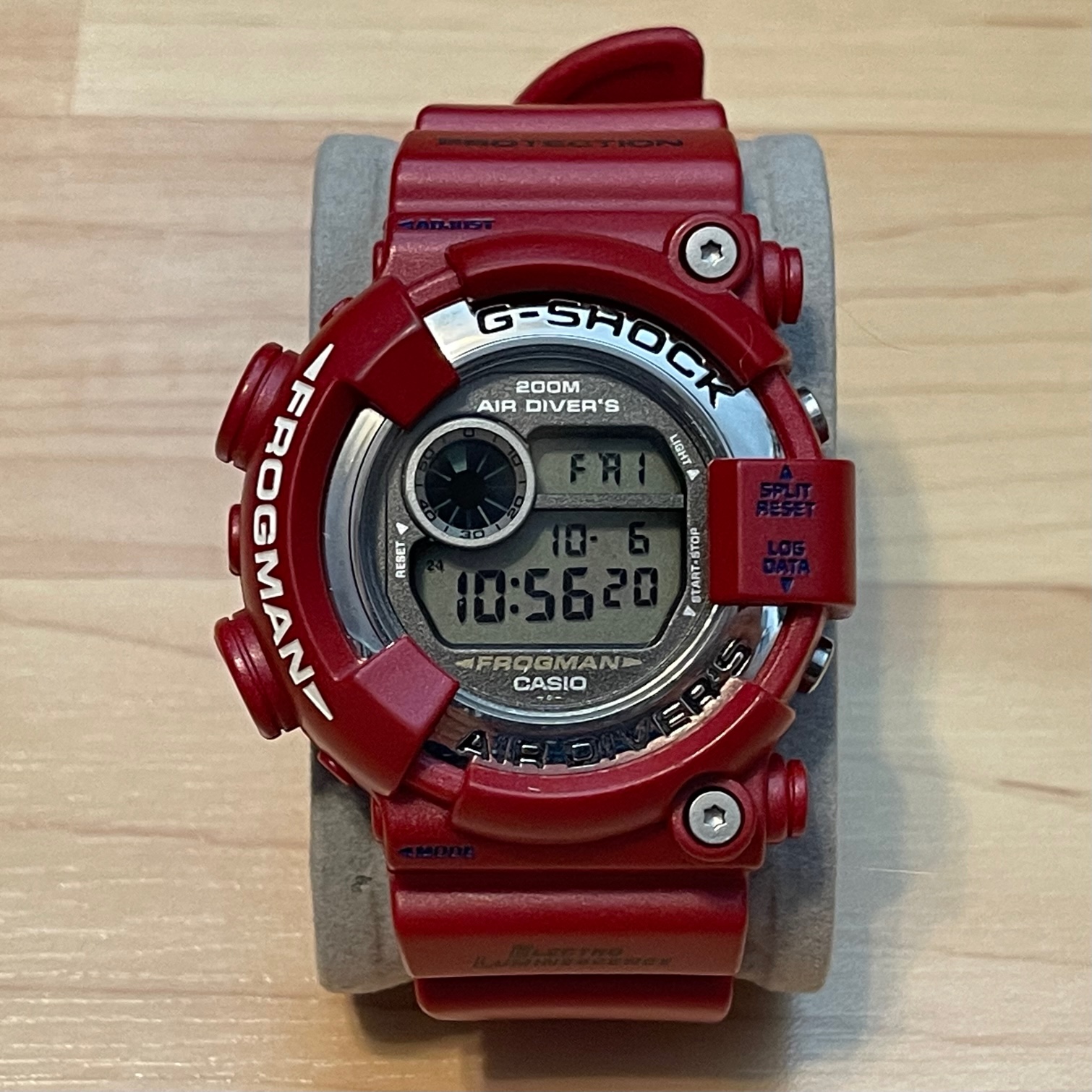 WTS] Casio G-Shock DW-8201GF-4 DW-8200MS-8T DW-8250WC-7BT Red