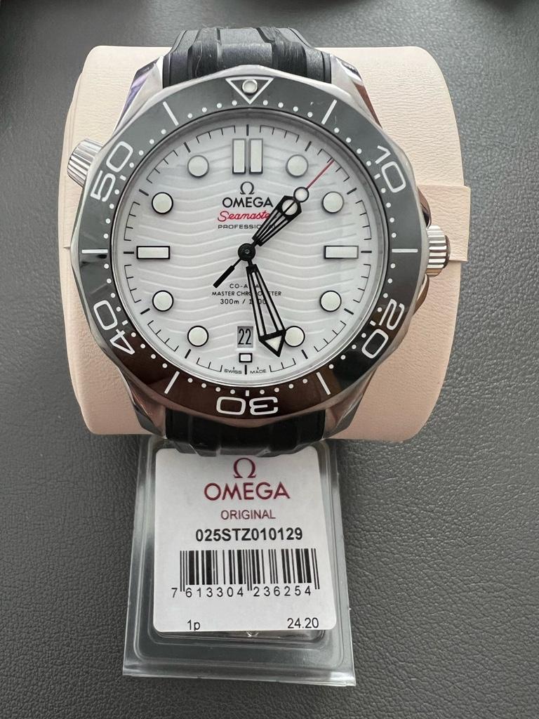 Omega Seamaster Diver 300M Master Co Axial 42 210.32.42.20.04.001