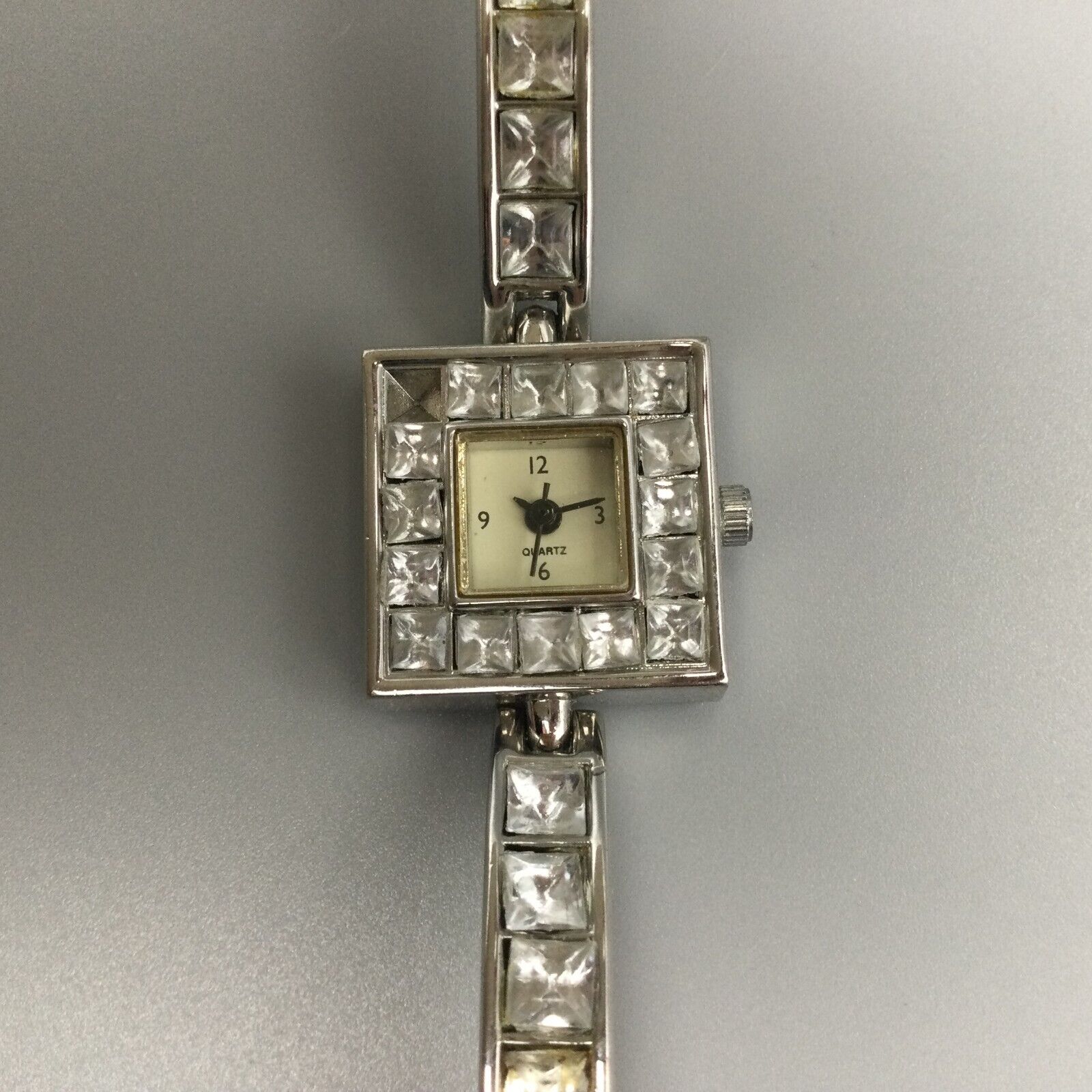 Montre cadeau Yves rocher pile a changer - Montres & Bijoux