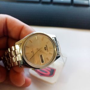 Vintage *NOS* Seiko 5 Sports 6119-7010 Dress Wrist watch | WatchCharts