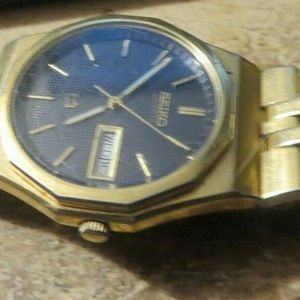 vintage Seiko SQ Gold Tone Black dial day date men's watch 8C23-6059 |  WatchCharts