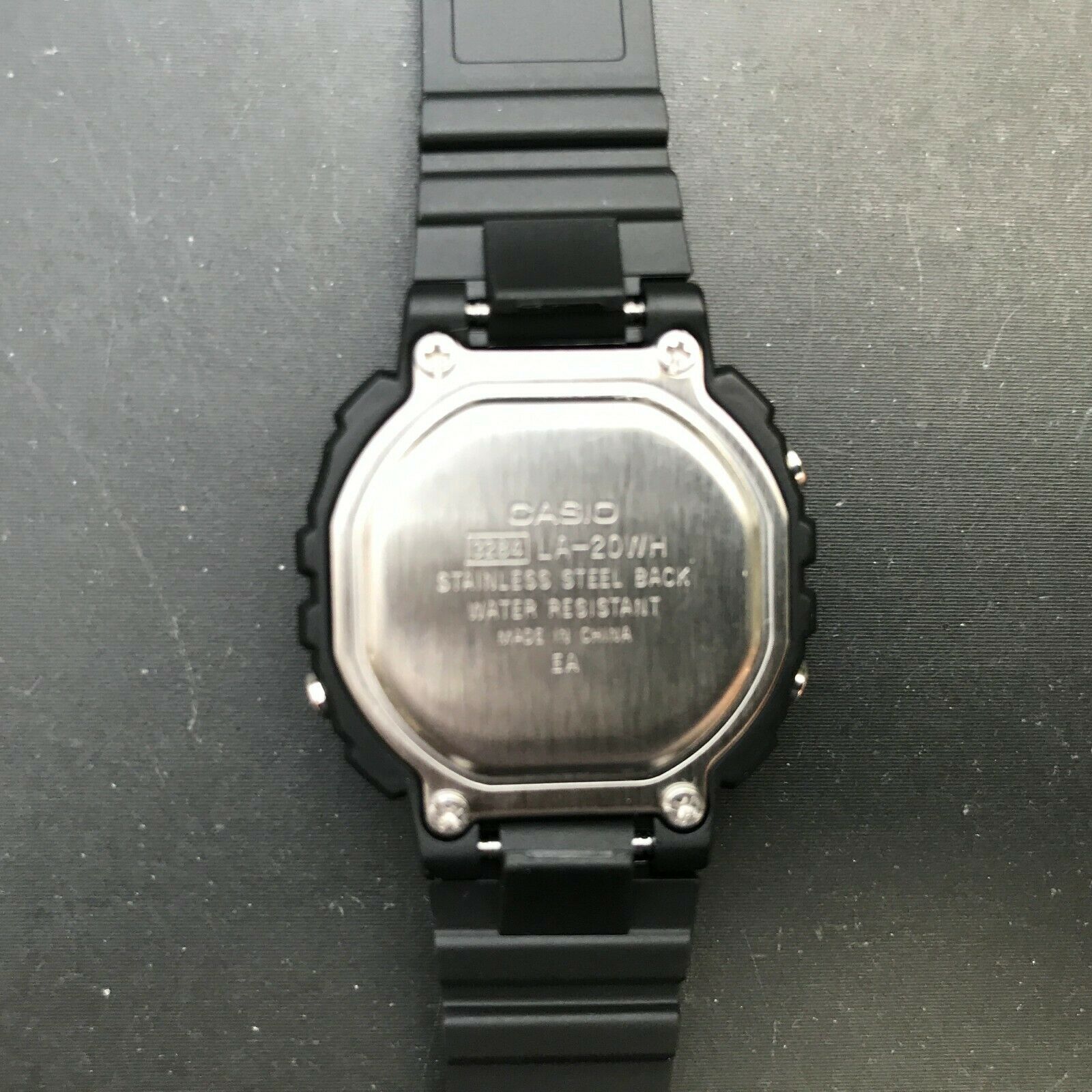 casio 3284 la 20wh