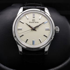 Seiko 0614-5010 Stainless Steel LC Quartz Mens Watch Authentic