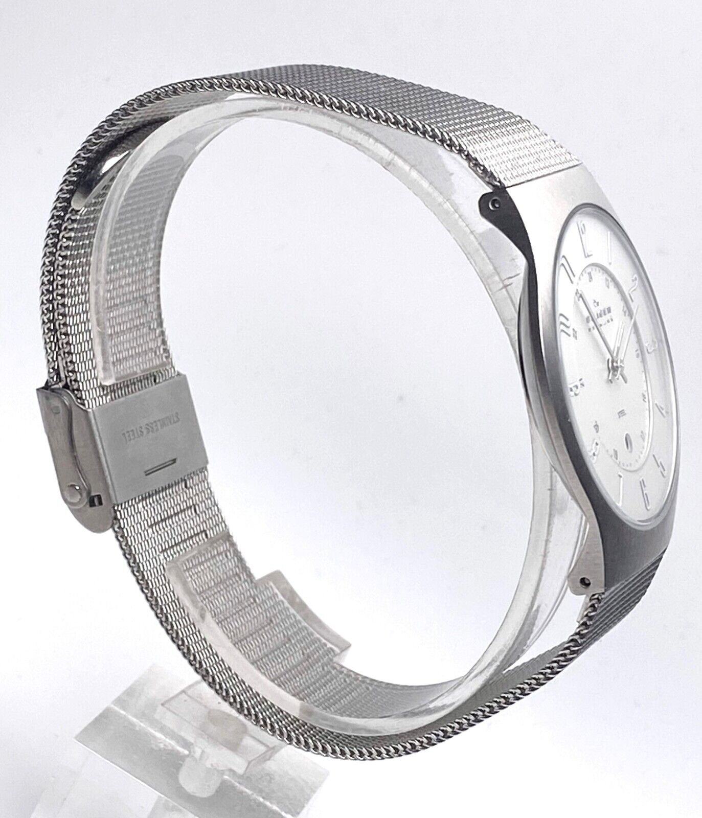 SKAGEN DENMARK 233XLSS STEEL SLIM 3ATM SILVER TONE MESH BAND  display picture 1