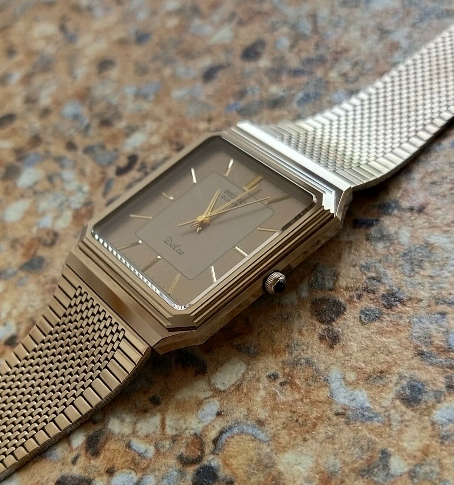 Seiko Dolce Quartz 7731 5081 May 1985 Dress Watch Tungsten Carbide