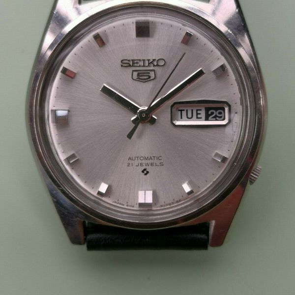 Lovely Vintage SEIKO 6119-8090 automatic watch with new leather strap ...