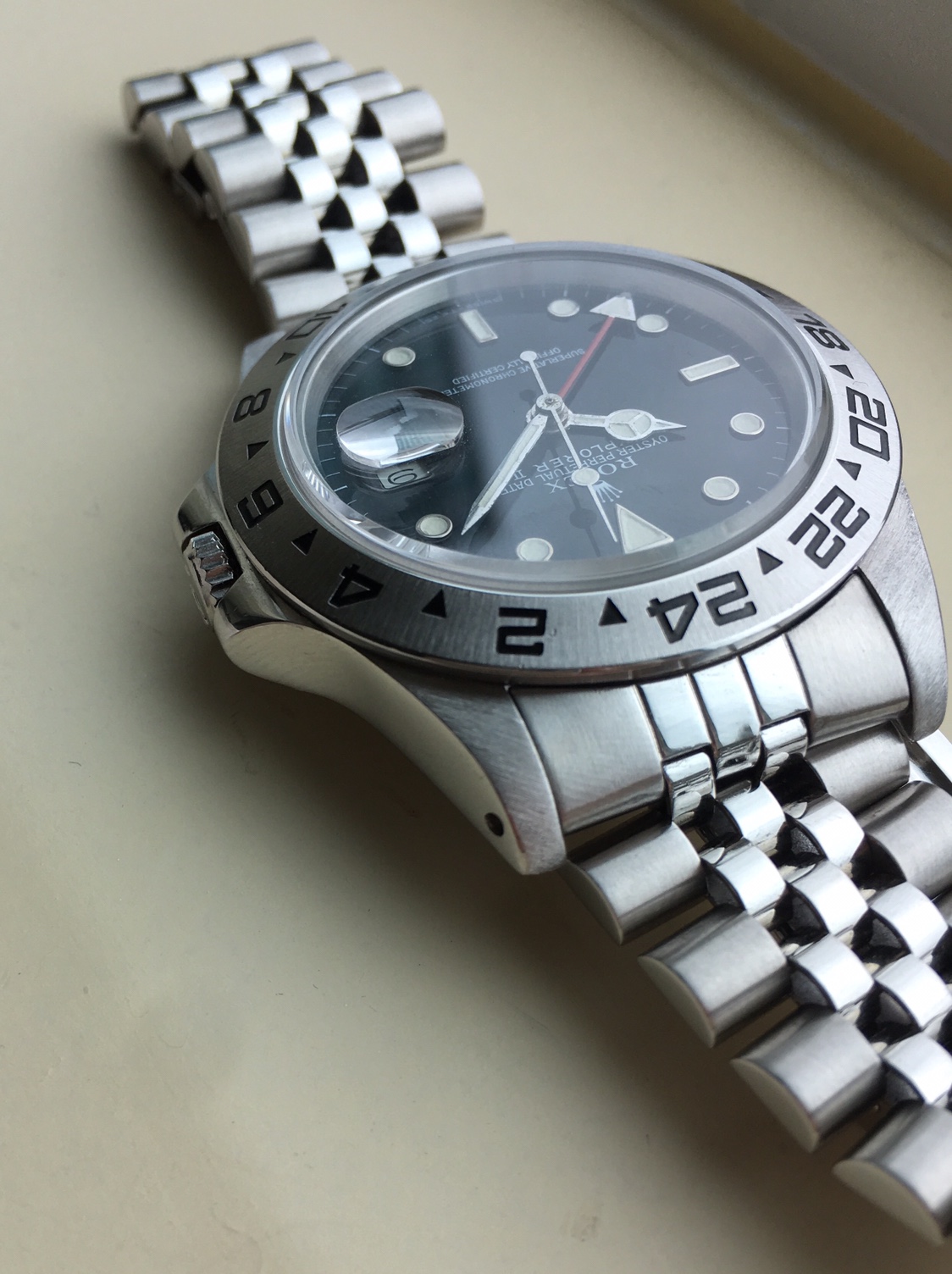 Rolex explorer clearance ii 16570 jubilee