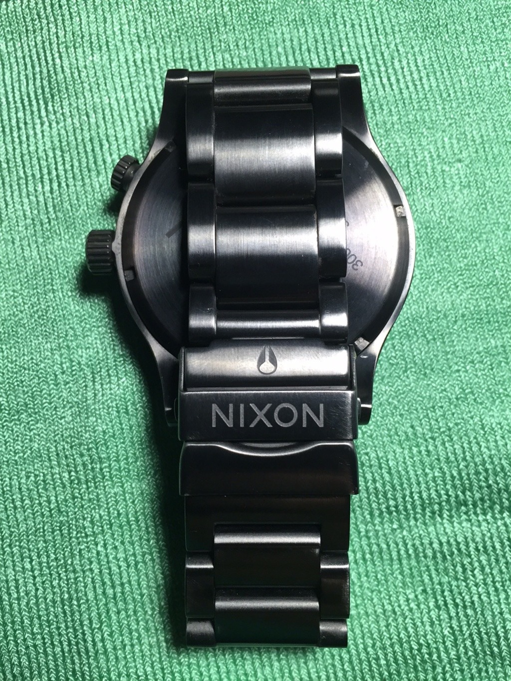 FS Nixon 51-30 Gunmetal/Red | WatchCharts