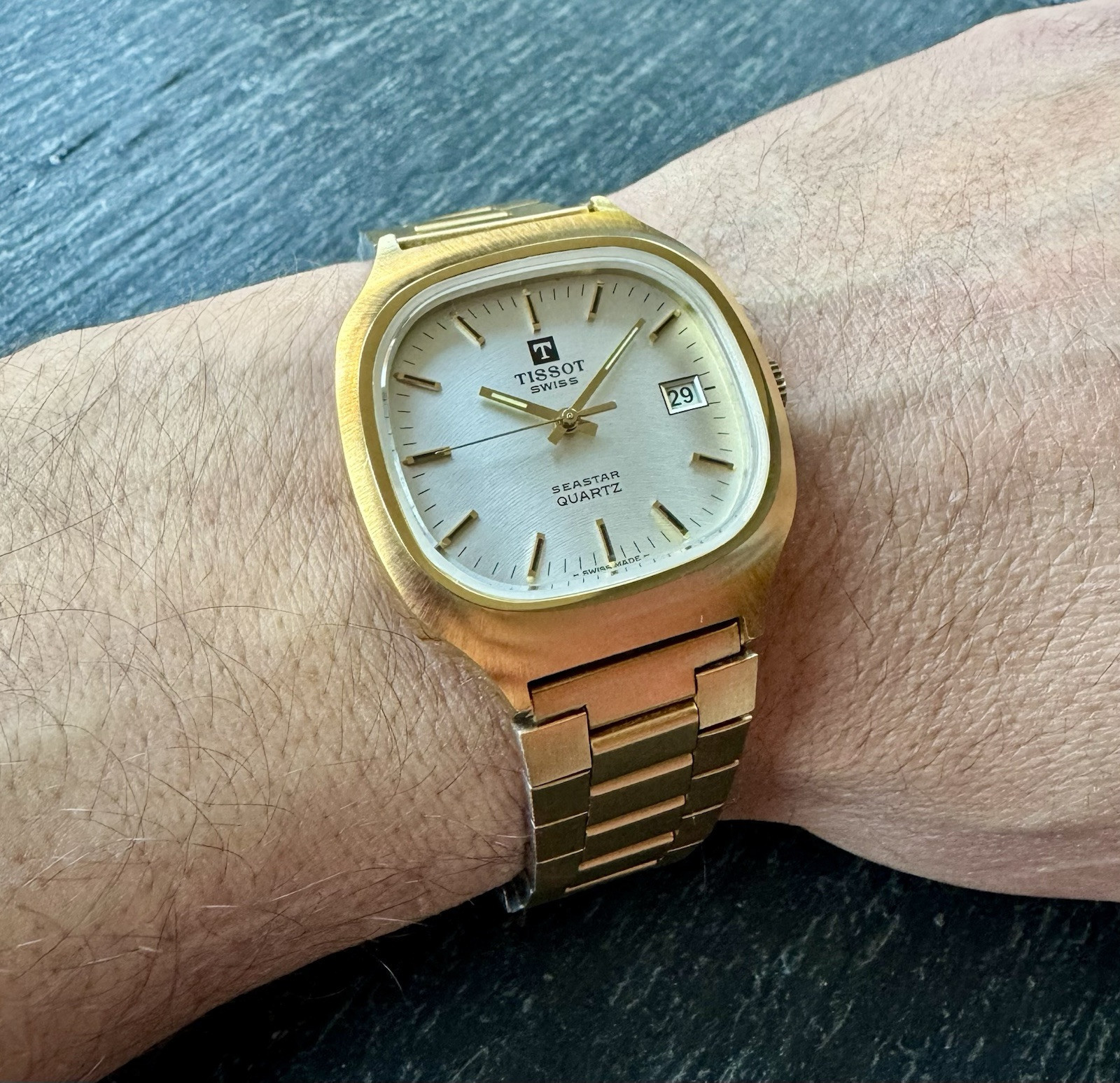 VINTAGE TISSOT SEASTAR QUARTZ MEN WRISTWATCH REF:40642 CIRCA:1977â