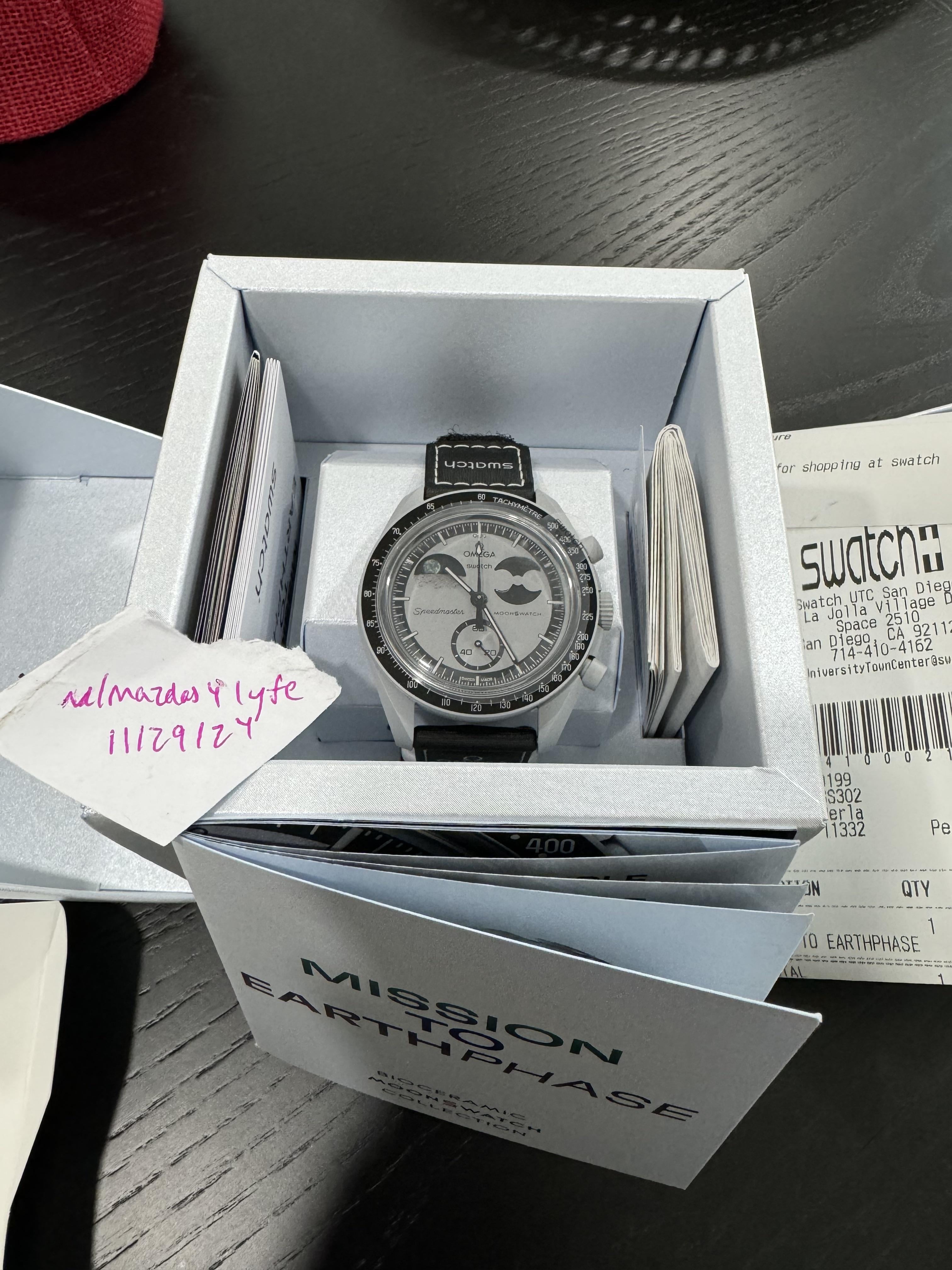 WTS] Swatch Mission to EarthPhase (earth phase) New in Box