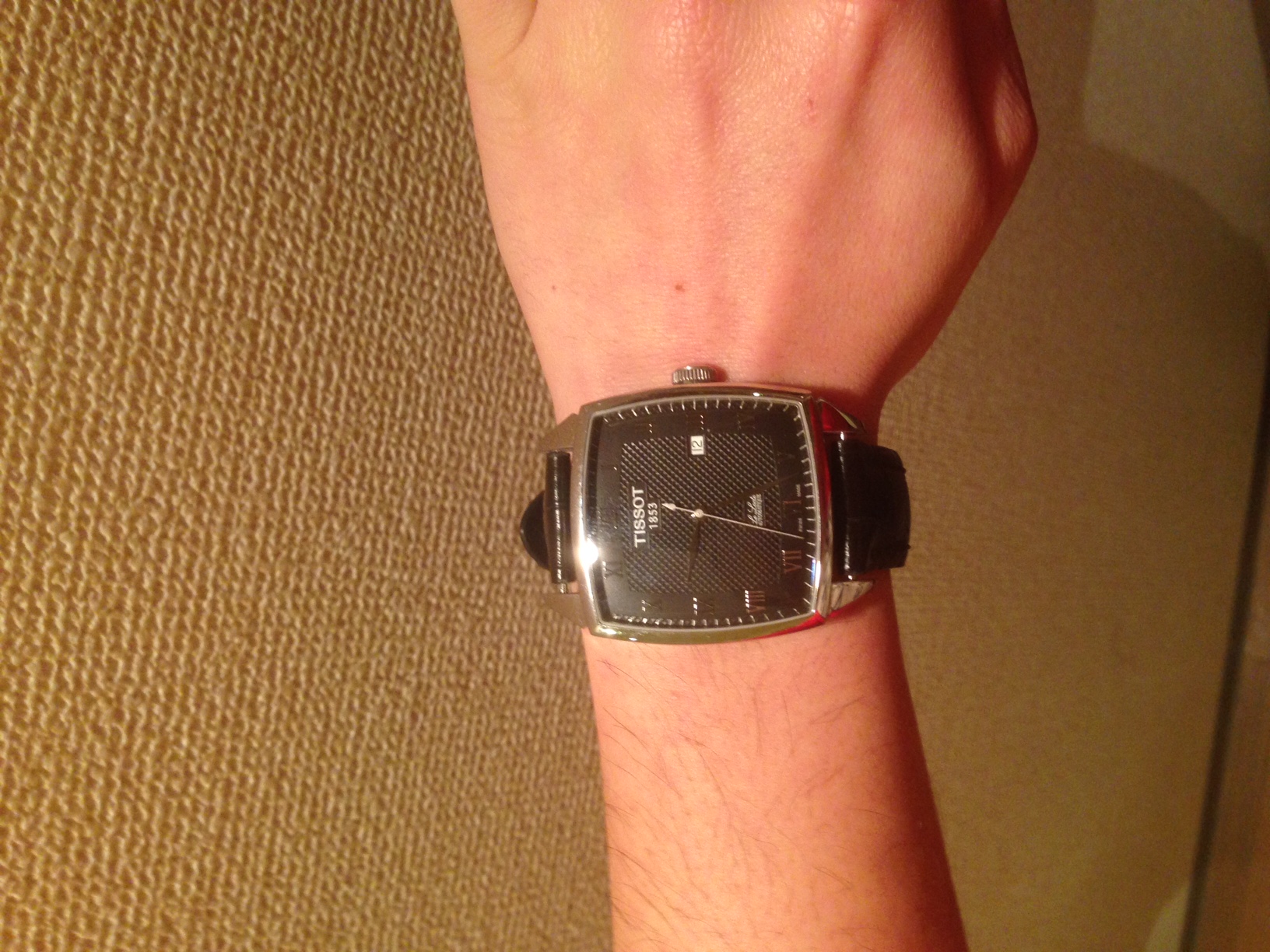 tissot le locle square automatic