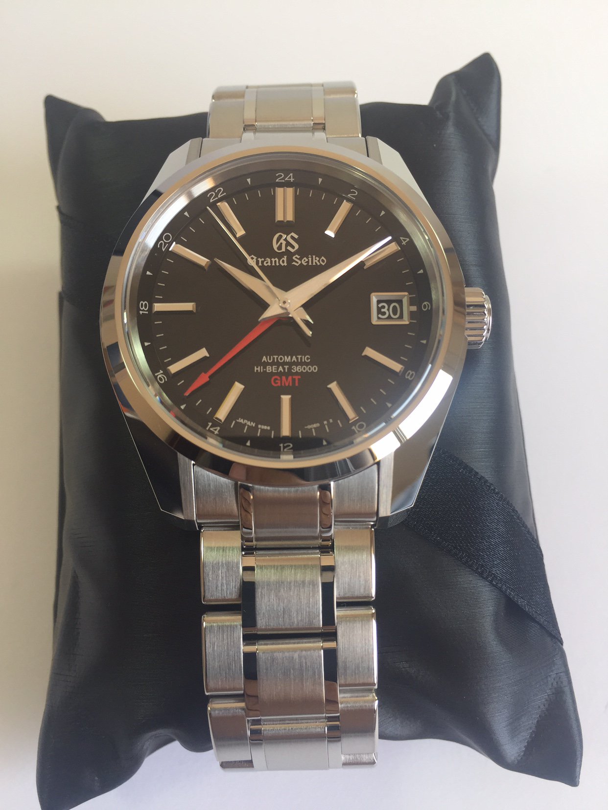 FS: BNIB Grand Seiko SBGJ203 GMT Hi-Beat Mount Iwate Dial Feb 2019 Full ...