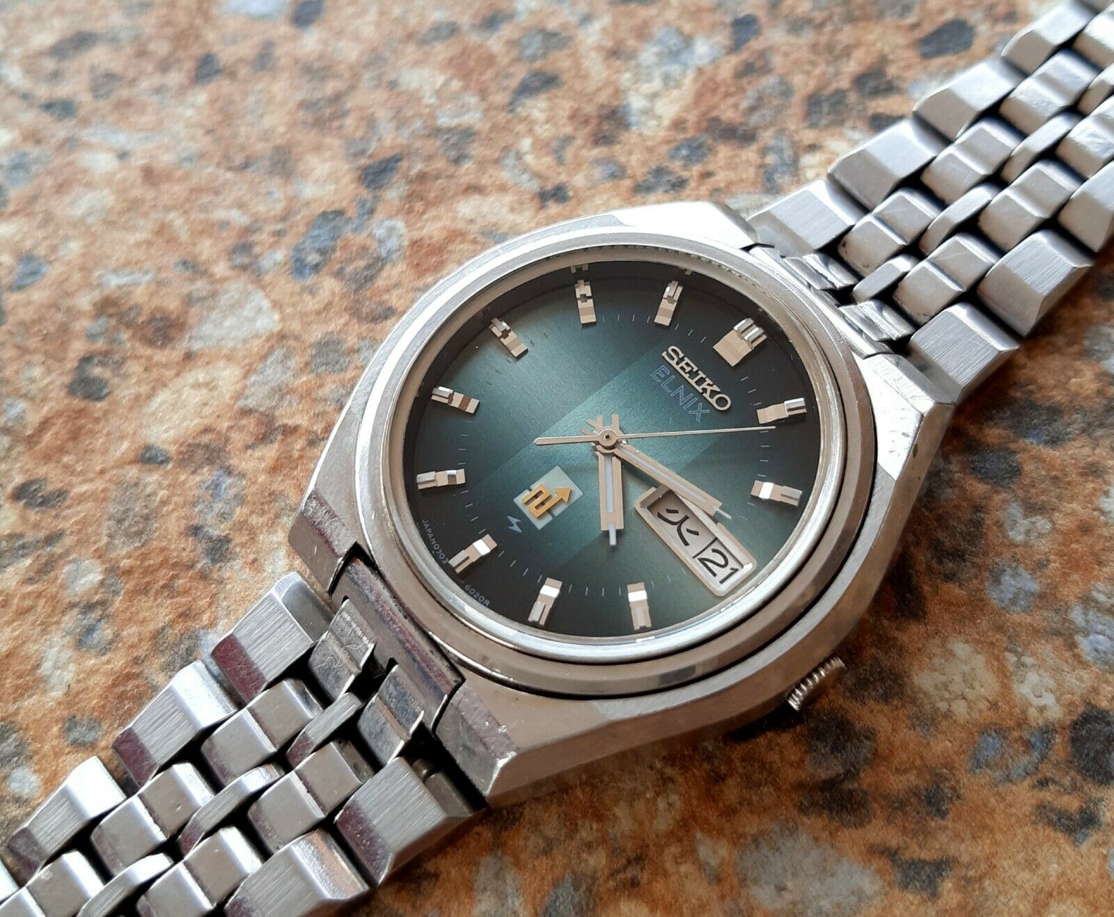 Vintage Seiko Elnix 0703 6020 JDM February 1974 Electronic