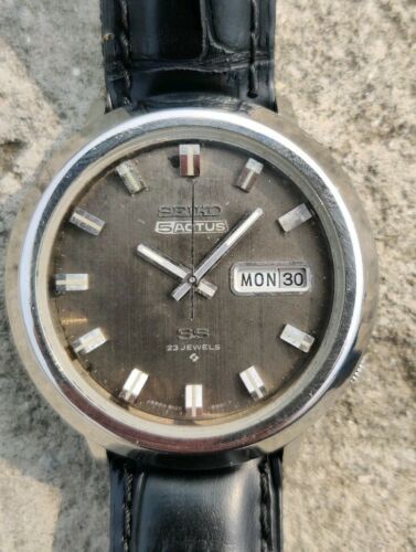 Rare Vintage Seiko 5 Actus SS Hacking Automatic 6106-8750 Japan  