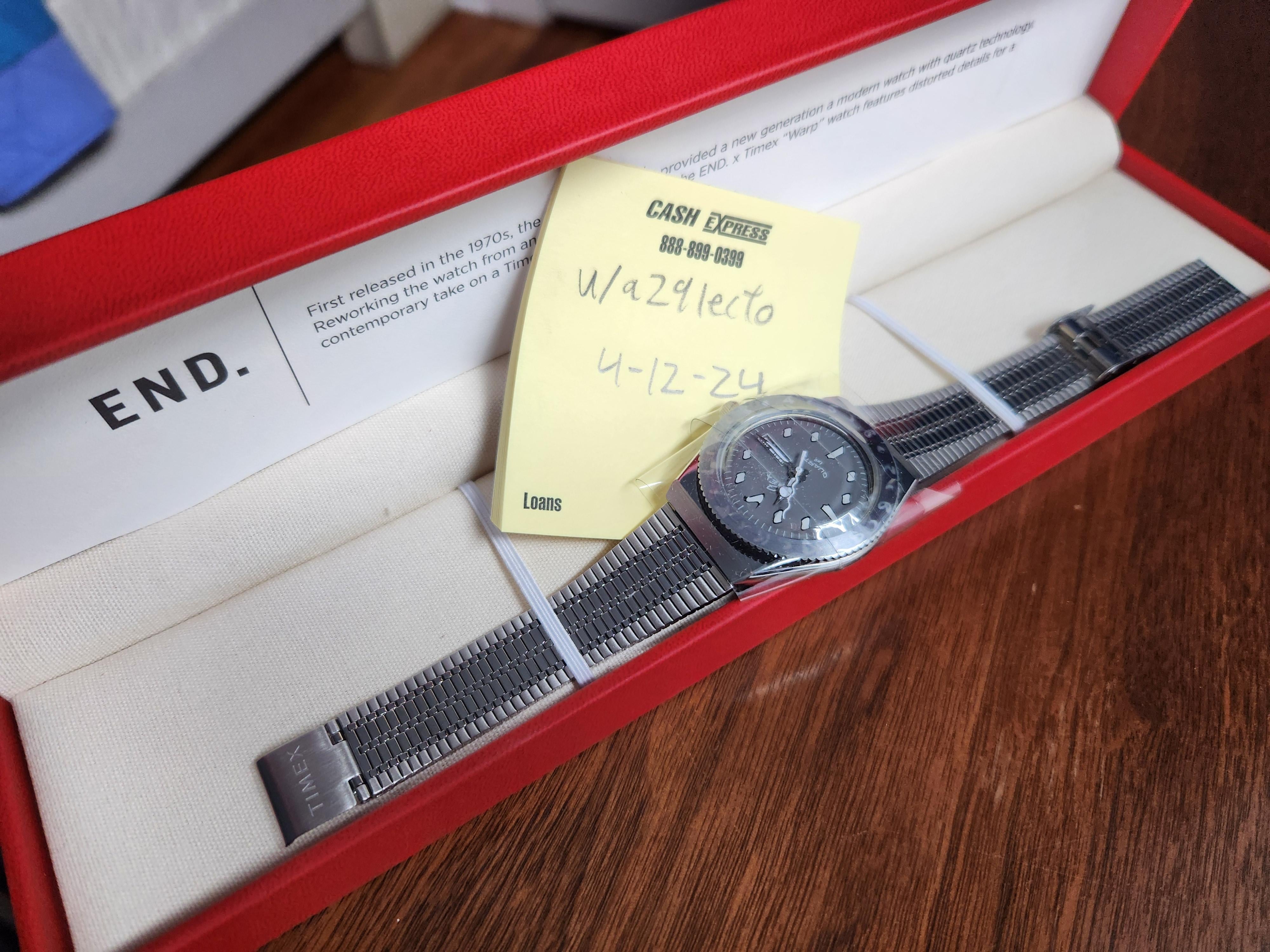 END x TIMEX Q-Series WARP Watch TIMEX x END. 'Warp' Series Watch