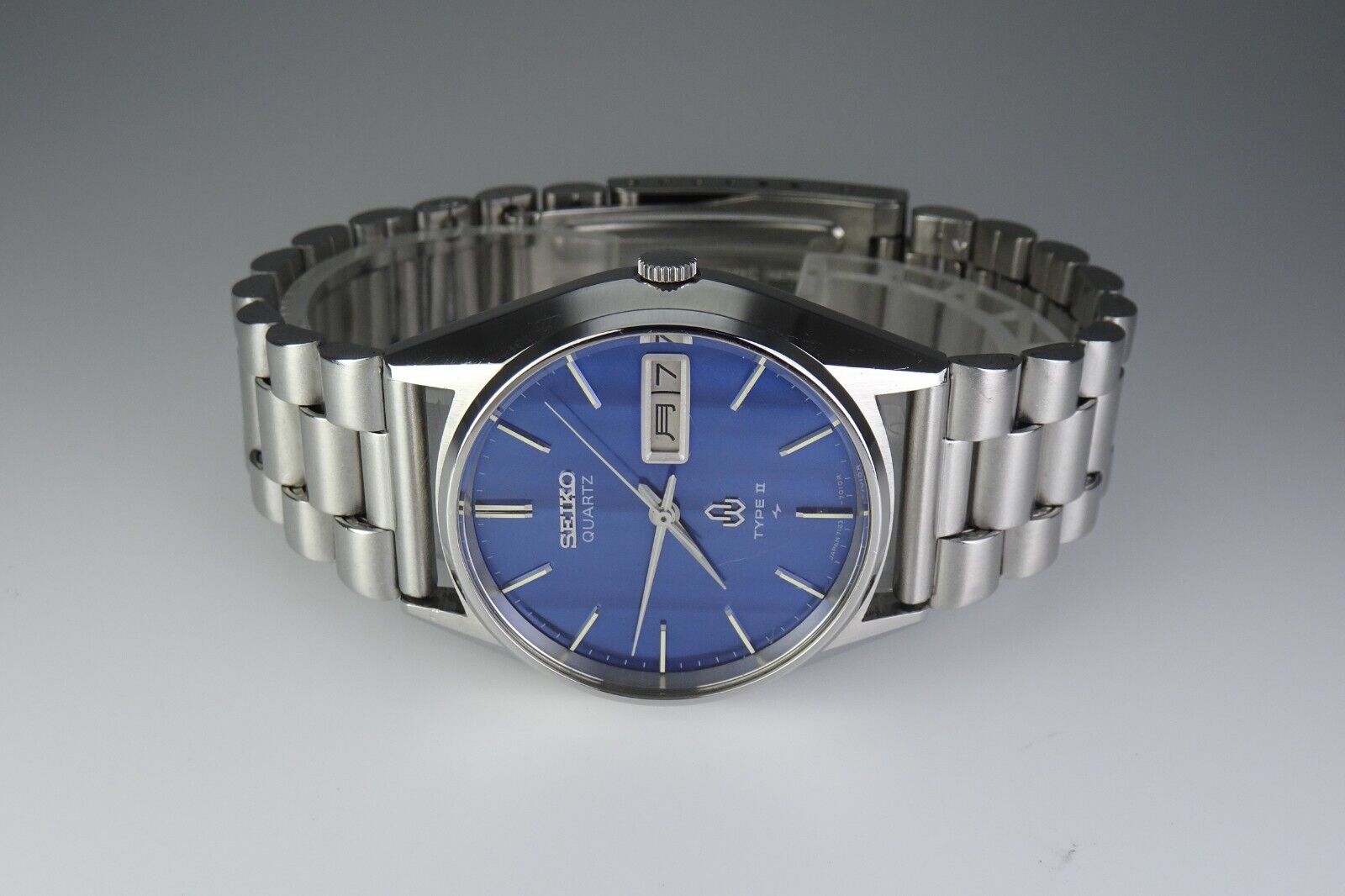 Seiko Type II 7122-7020 Price as of May 2026 | WatchCharts