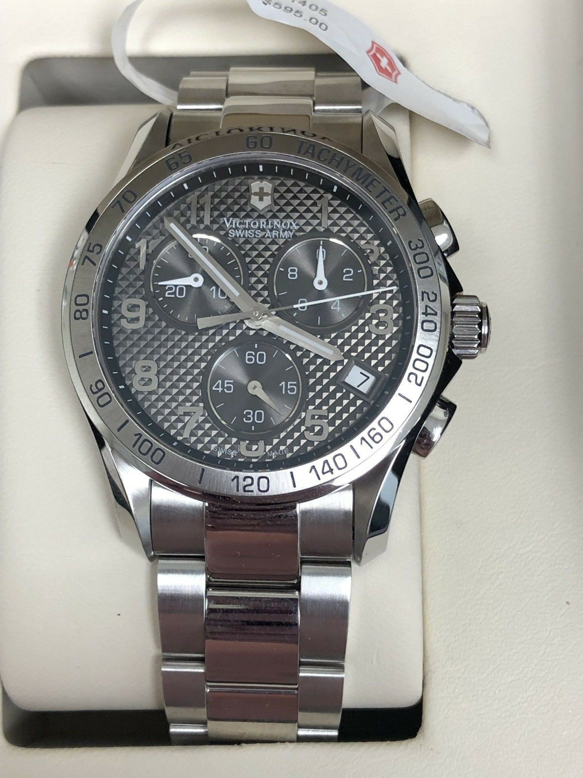 Victorinox 241405 Chrono Classic Men's Watch - NWT - Work or