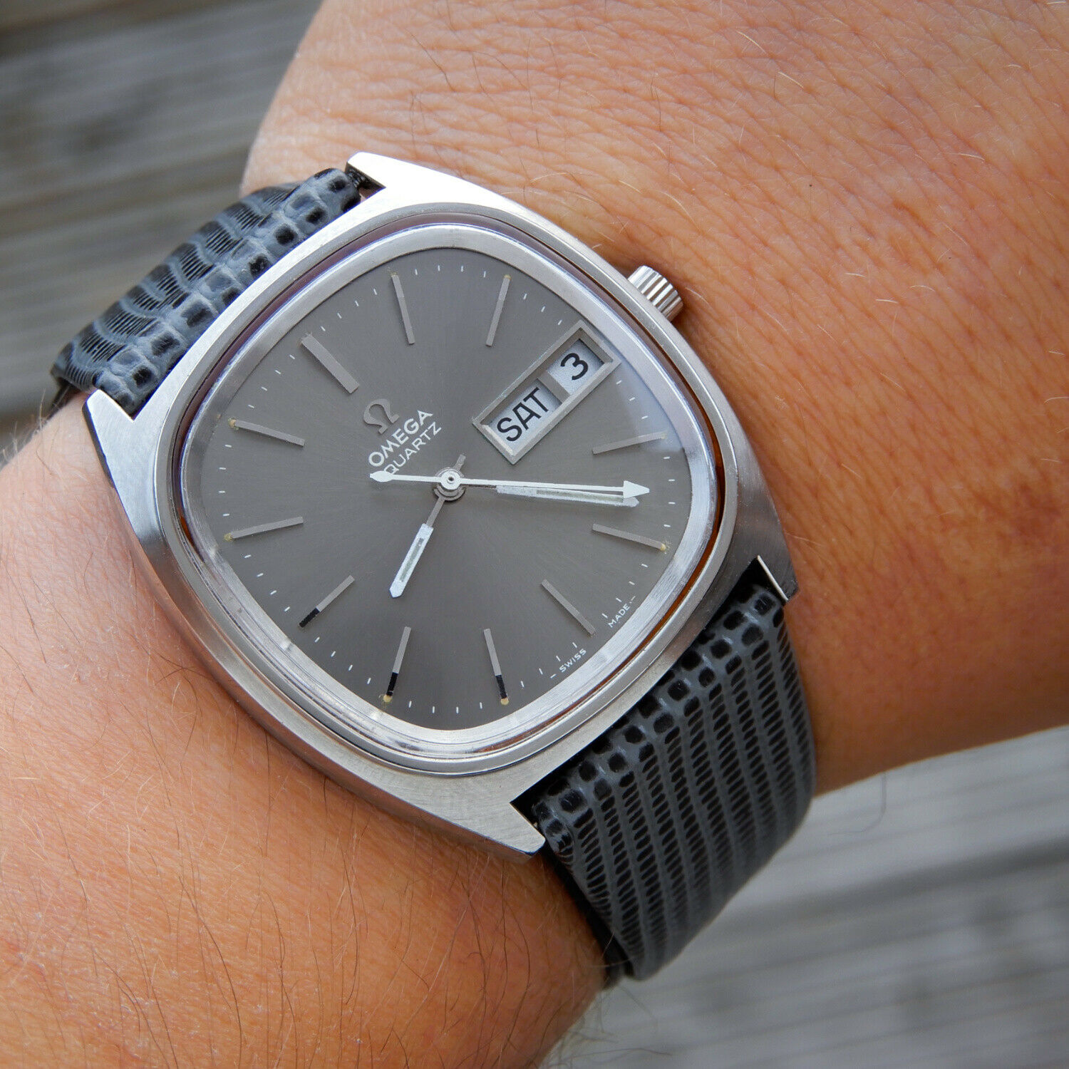 Omega Rare Cal 1310 Quartz Ref Vintage 1976 All Steel