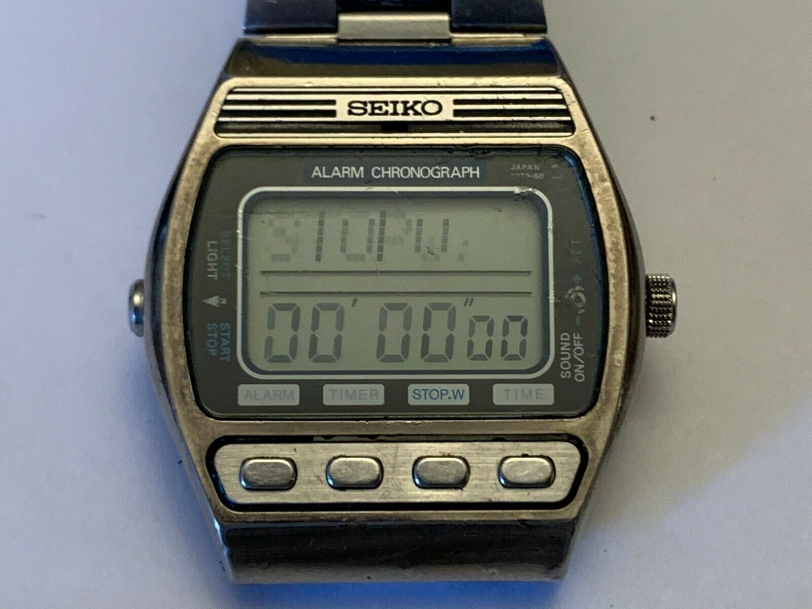 Vintage 1981 Seiko D229-5010 LCD Digital Watch - Case Palladium