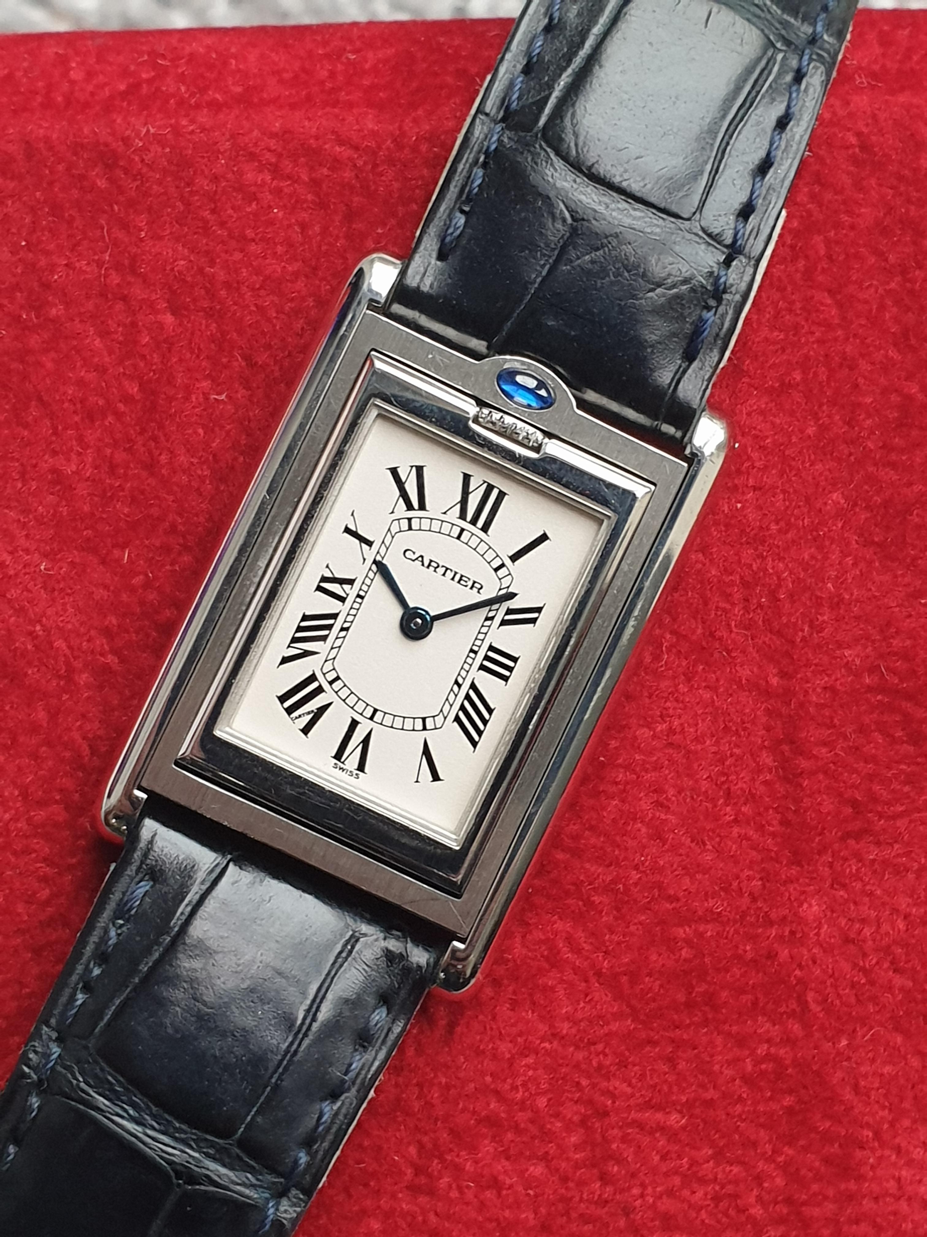 WTS Cartier Tank Basculante Ref 2405 Quartz Mid Size 2400