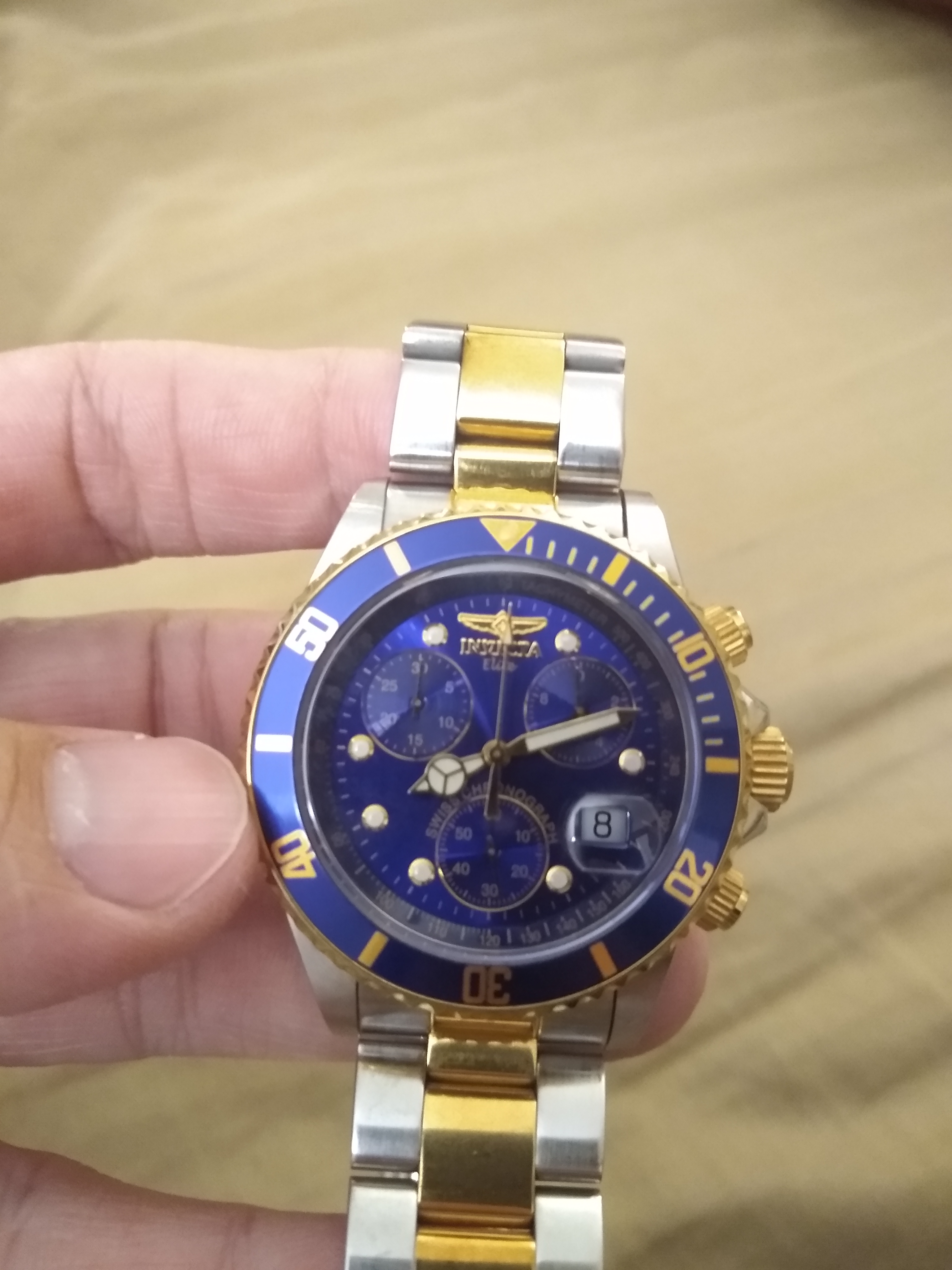 Invicta Swiss Sapphire Elite Professional diver WatchCharts