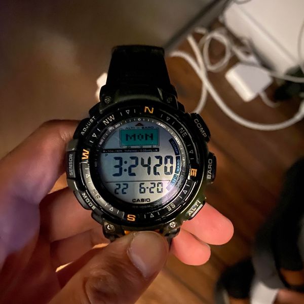[WTS] Casio Pathfinder Watch PAG40 2271 Thermometer Barometer Compass