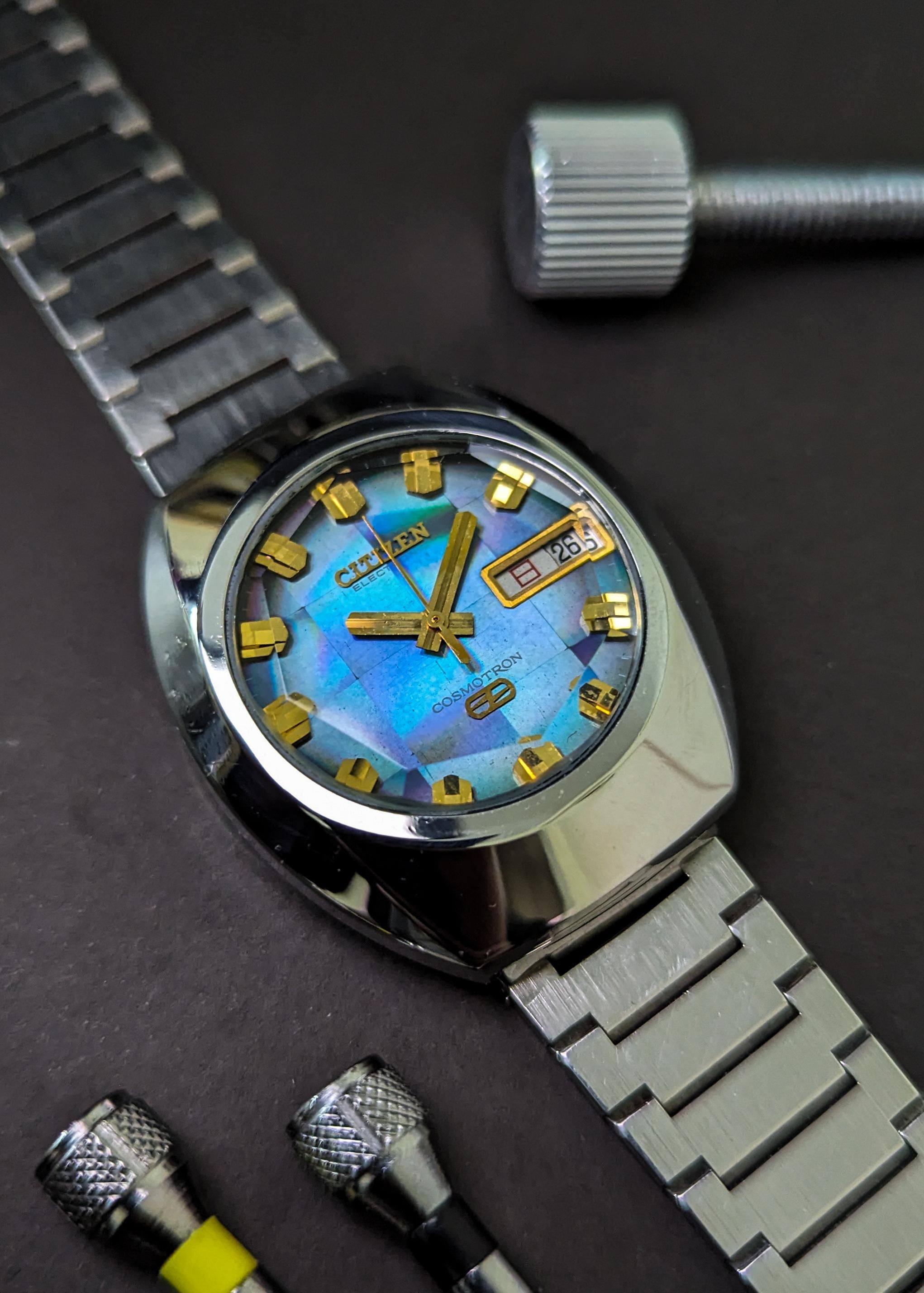 WTS] CITIZEN Electronic Cosmotron - Faceted Crystal // Holographic