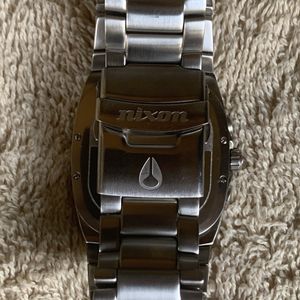 希少 NIXON LARGE ＆ IN CHARGE THE PRODUCER NIXON LARGE & IN CHARGE THE PRODUCER .CHONOGRAPH MENS WATCH. NEW