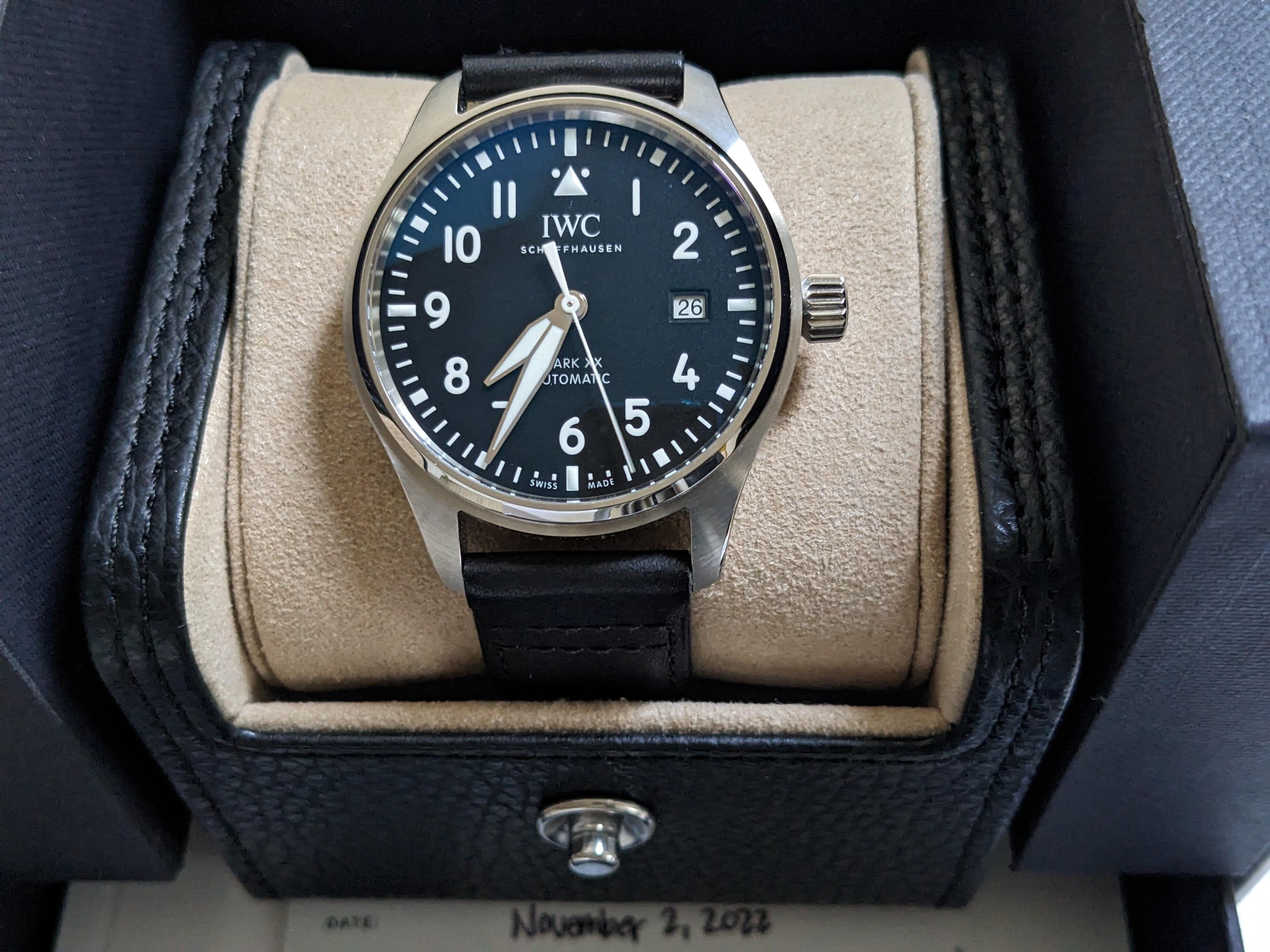 Iwc 327001 2024