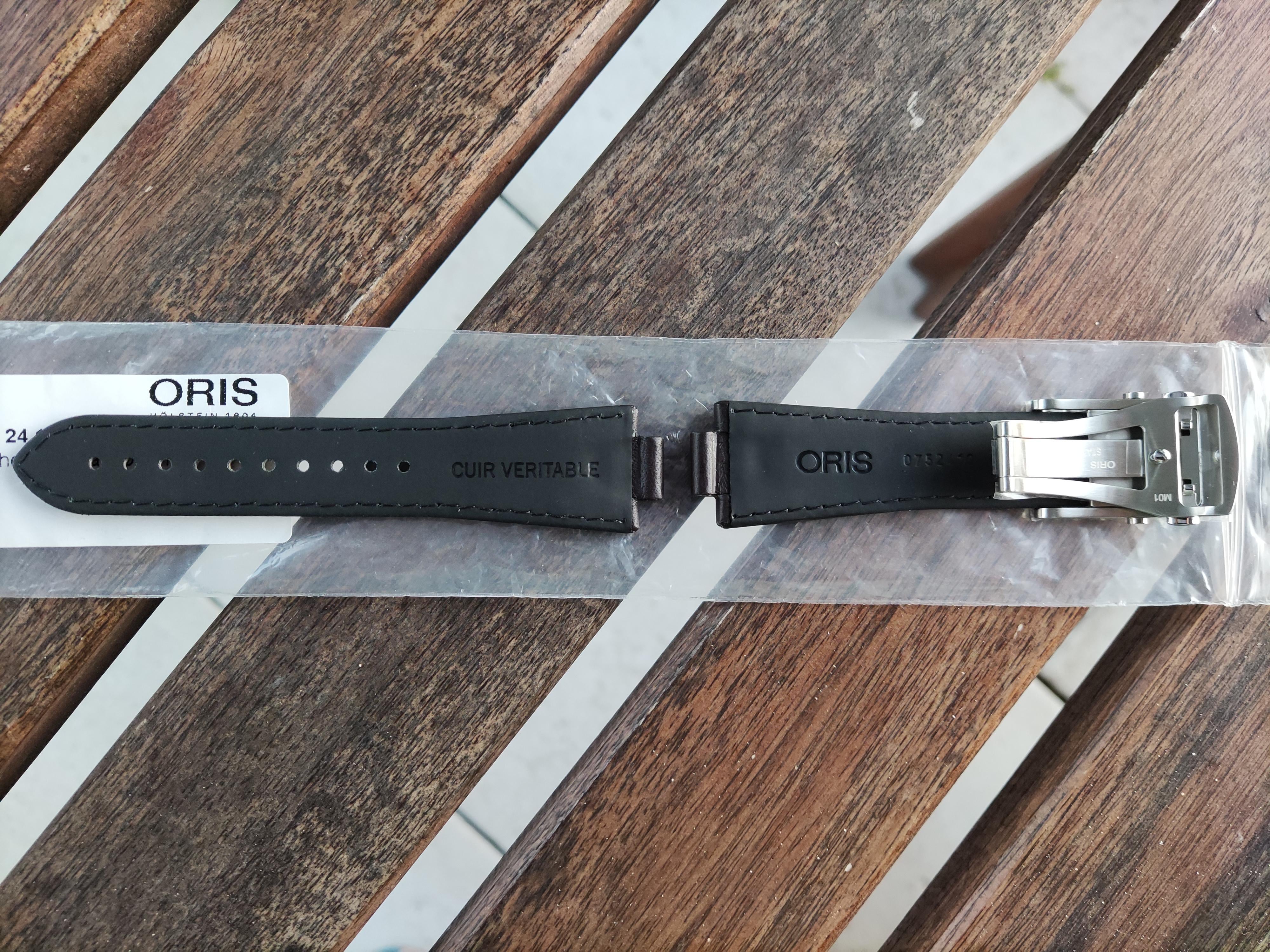 WTS BNIB Oris Aquis OEM dark brown leather strap with deployant