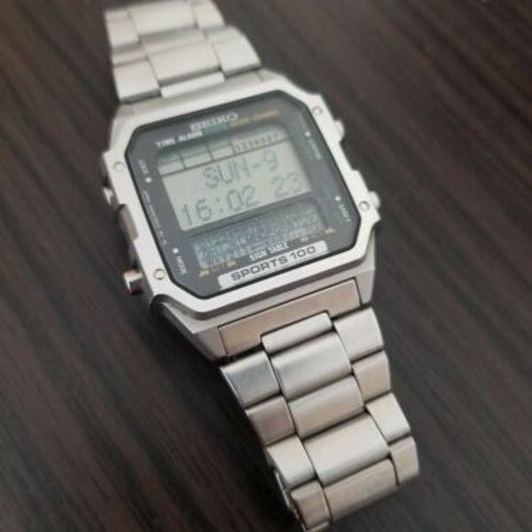 vintage seiko digital watch D409 5010 databank | WatchCharts
