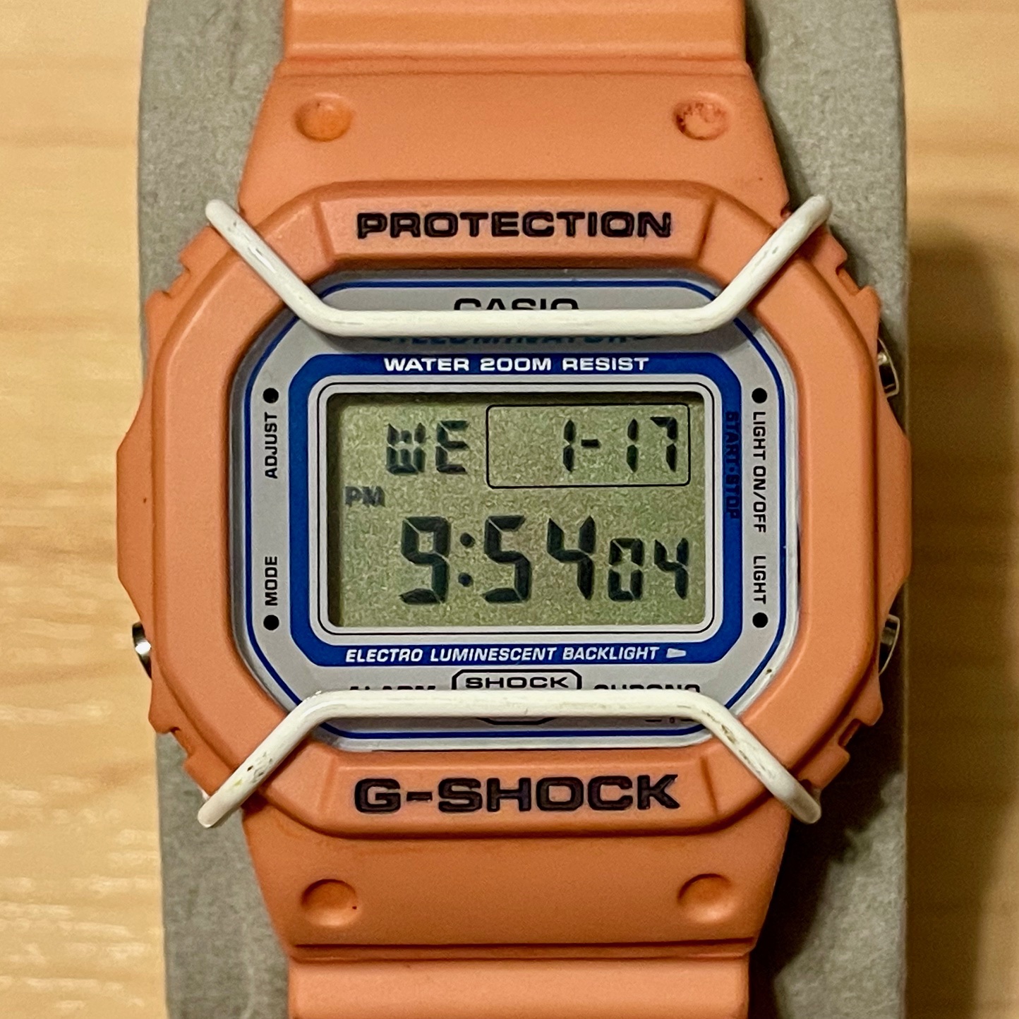 CASIO G-SHOCK DW-056 ハワイ限定　激レア　Aloha WTS] Casio G-Shock DW-056 Hawaiian Lovers Aloha Mau A Mau Hibiscus