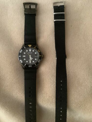 Seiko prospex divers solar hot sale mens black silicone watch sne441