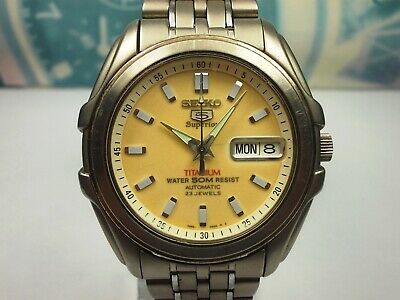 Seiko 5 superior hot sale automatic 23 jewels titanium