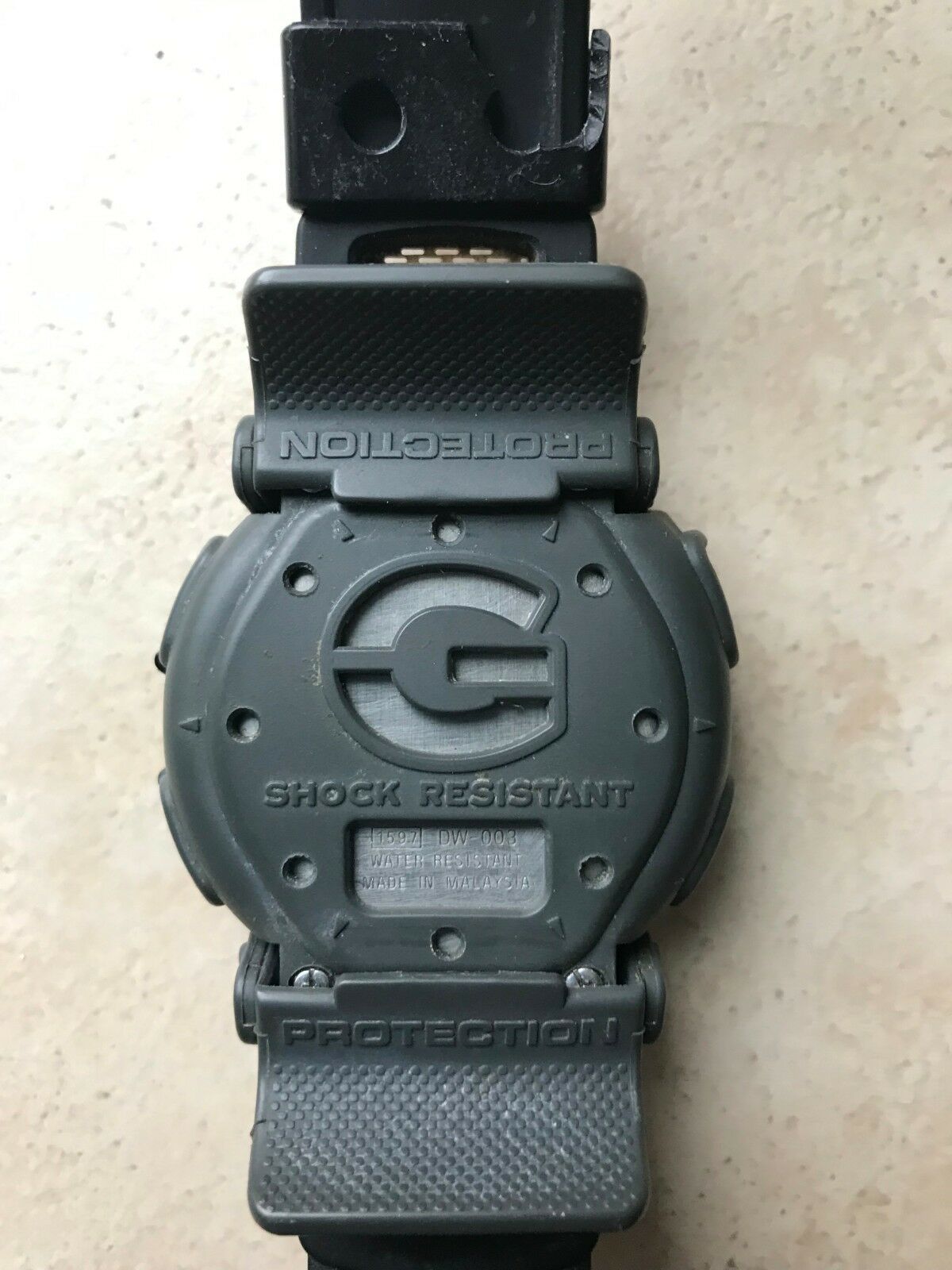 Mens Vintage Casio G Shock 1597 DW 003 Black Illuminator Watch 