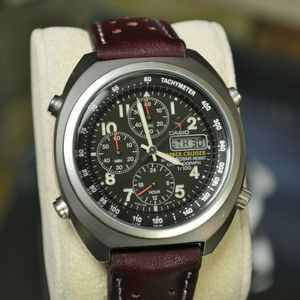 CASIO TIC-100 TIMBER CRUISER CHRONOGRAPH ANALOG DIGITAL