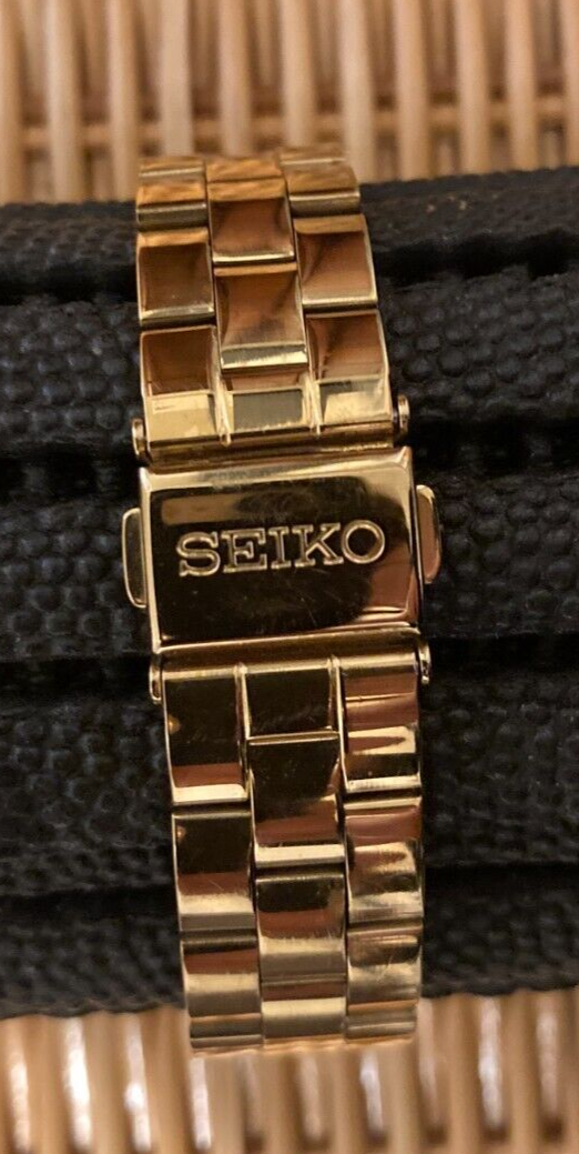 RARE, UNIQUE Women's Vintage 2000's dual time zone SEIKO 4N00-6990