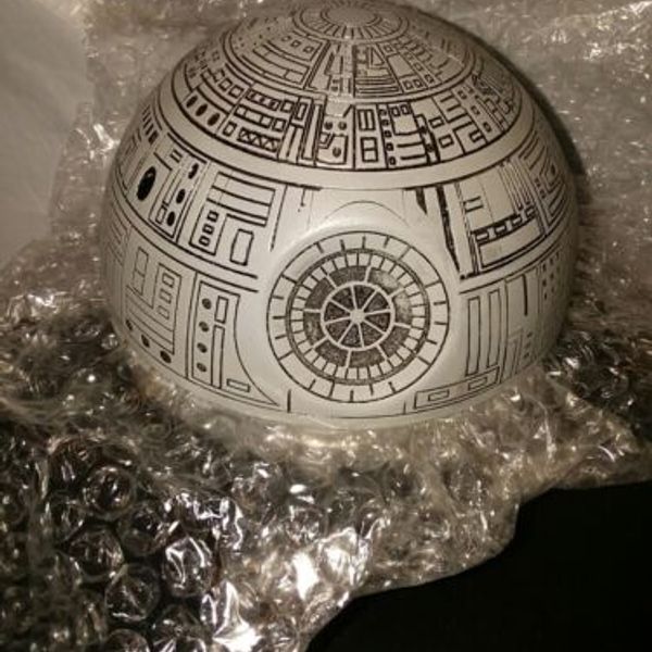 Limited Edition Star Wars 20th Anniversary Death Star Watch & Pin by Fossil