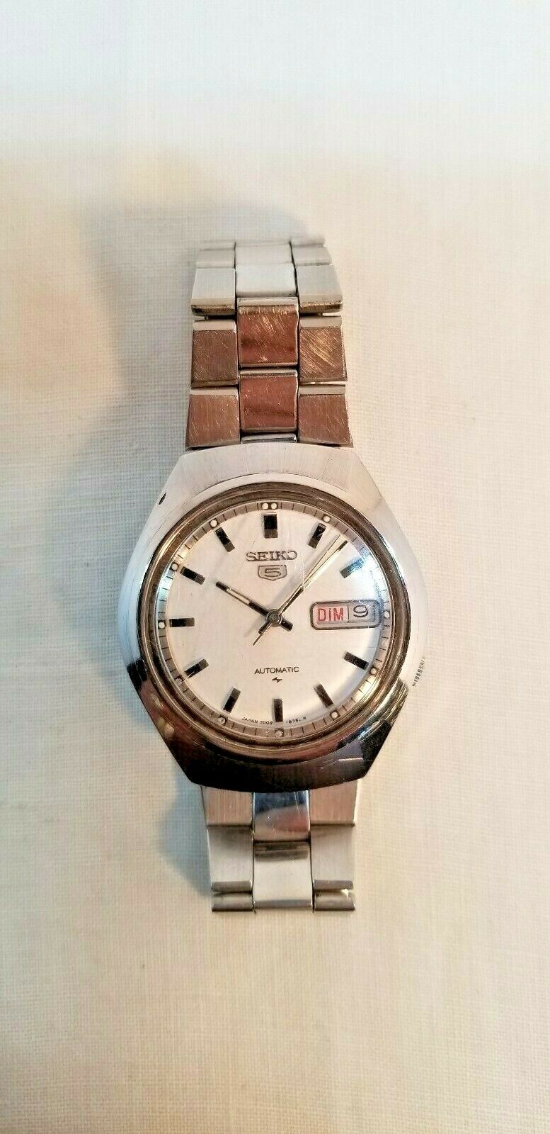 【☆感謝SALE中☆】 REVERIE150 10枚 Silver 95(幅80 奥行70 高さ18cm)の通販 / マスターウォール