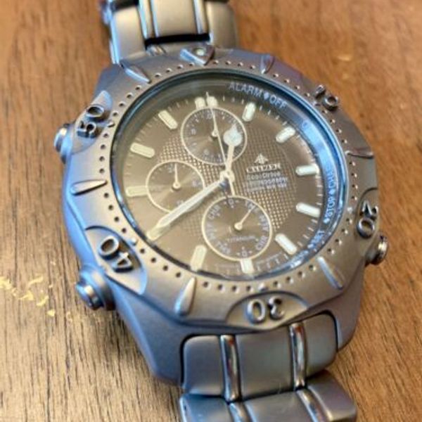 citizen eco drive titanium gmt