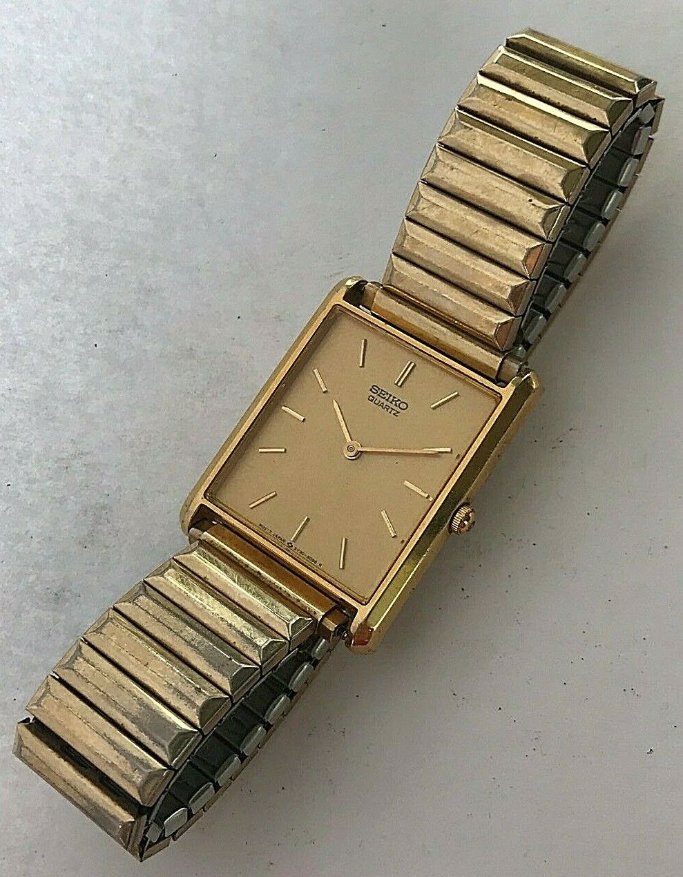 Vintage Seiko Quartz rectangular mens watch, ref.# 5Y30-5069 RO |  WatchCharts