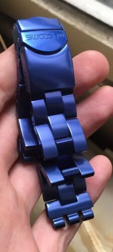 Swatch aluminium outlet strap