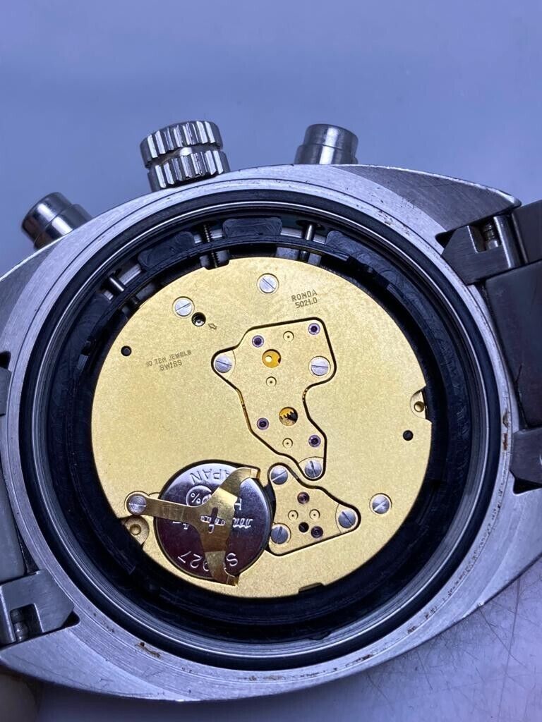 ちづジオ Zodiac 1882 ZO2700 Chronograph Men's Wristwatch | WatchCharts