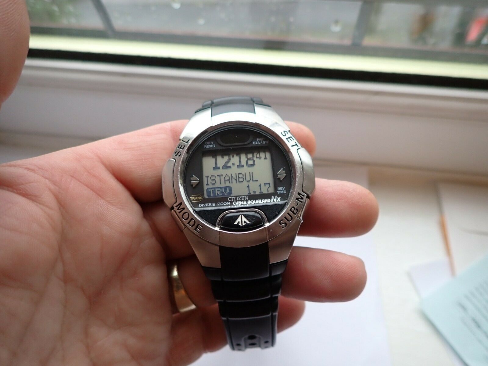 Review of vintage Citizen Cyber Aqualand NX diving computer
