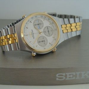 Seiko 7A38-7270. Gents Chronograph, vintage. Boxed, manual etc. Rare find.  1987 | WatchCharts